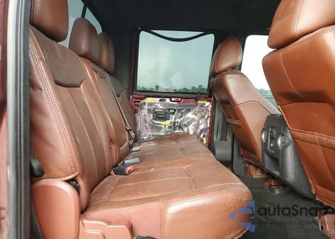 2011 Ford F250 Super Duty z USA, uszkodzony, nr VIN 1FT7W2BTXBEC14015